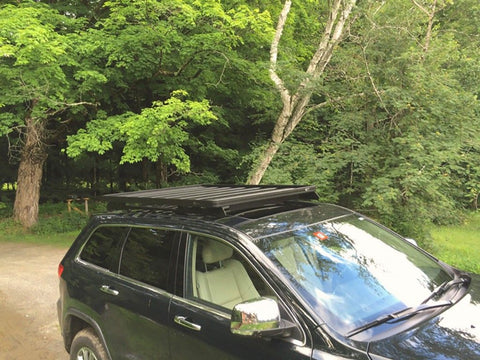 Jeep Grand Cherokee WK2 (2011+) SLII Roof Rack Kit - By Front Runner